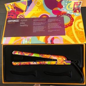 Amika ceramic hair straightener